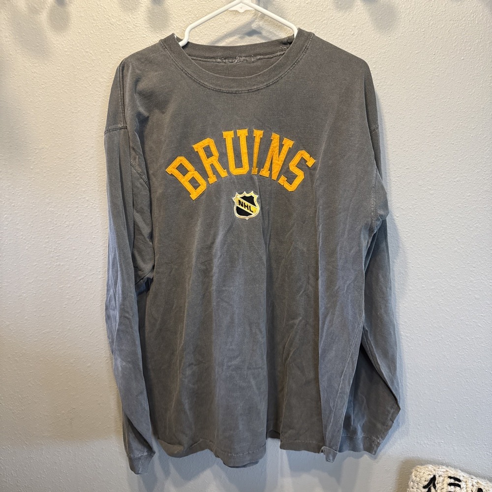 Boston Bruins Embroidered Heavyweight Long‎ Sleeve T-Shirt ? XL  | MSRP = $58